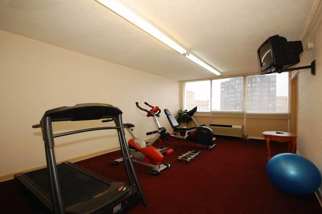 Econo Lodge Downtown Мемфис Экстерьер фото